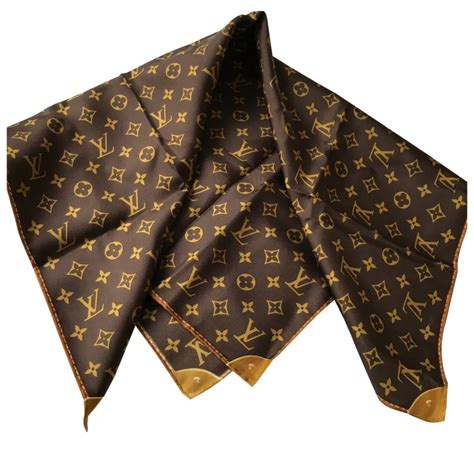 louis vuitton womens scarf price|Louis Vuitton scarf cost.